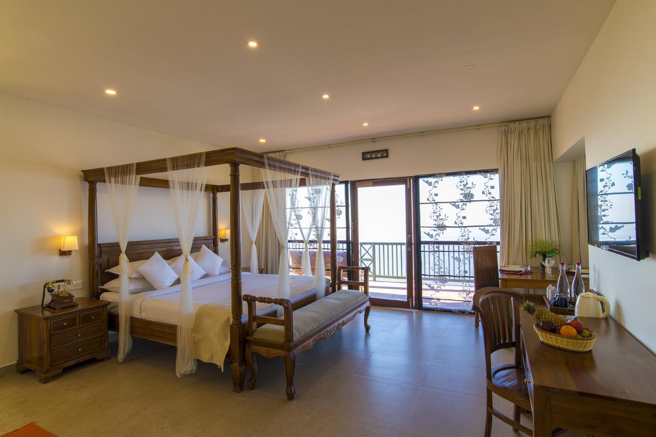 Olive Golden Ridge Resort Chinnakanal Eksteriør bilde