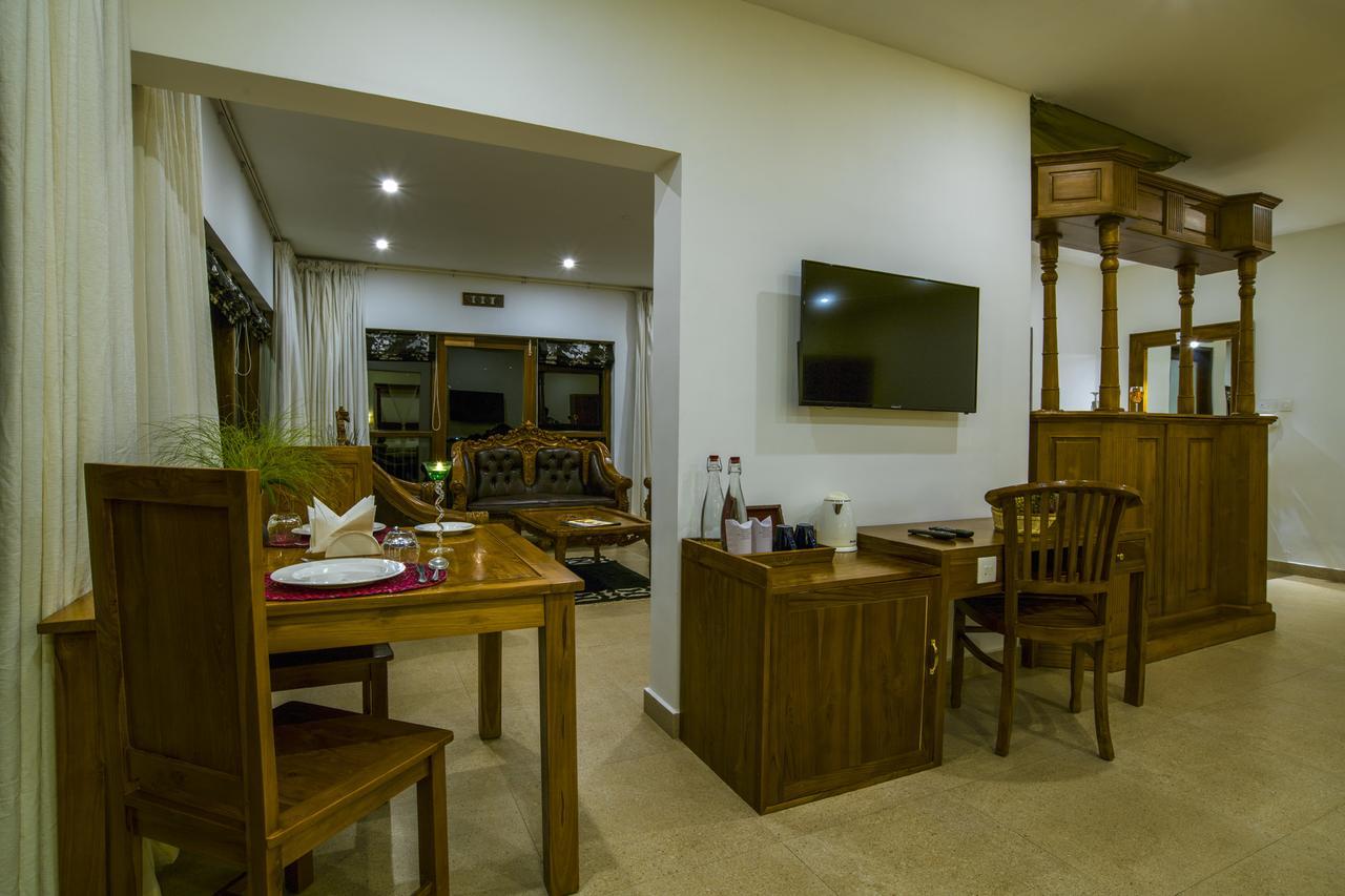 Olive Golden Ridge Resort Chinnakanal Eksteriør bilde